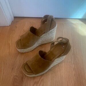 NEW: Marc Fisher NELLY Espadrille Wedge Sandal - Medium Natural Suede Size - 11M